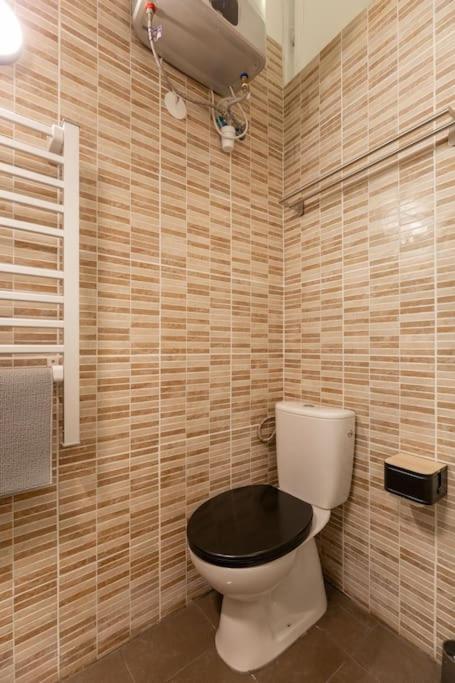Apartment Kz10e Paola On Kazinczy Utca